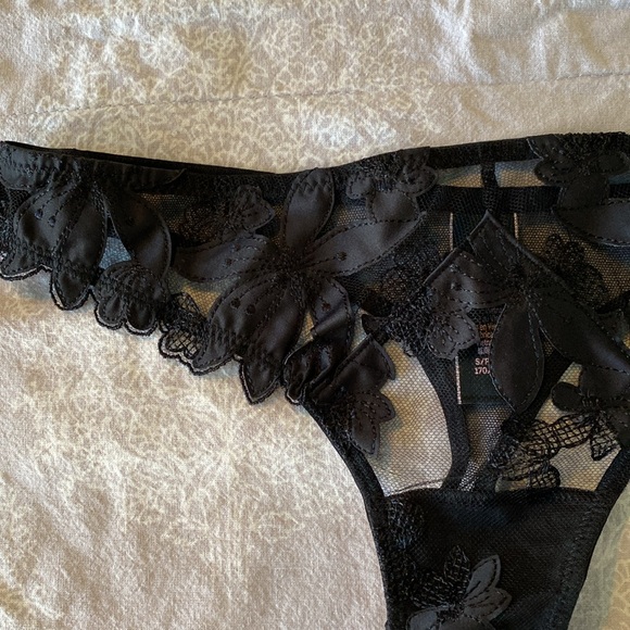 Victoria’s Secret Floral Lace Thong - Picture 3 of 3